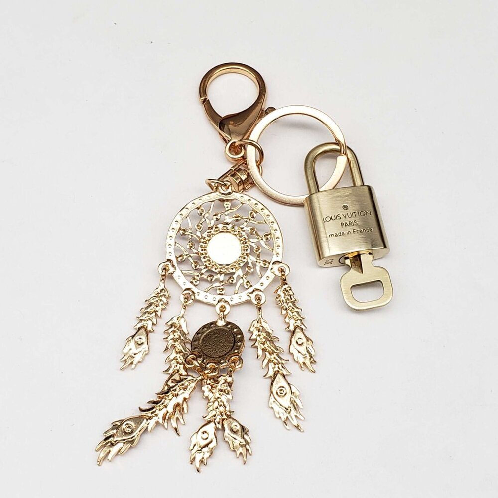 Authentic LV Gold Padlock & Key Set ✨ Luxury Bag Charm w/ Unbranded Keychain - Picture 3 of 7